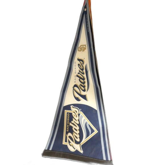 MLB And NFL Felt Pennant Flags 6 Pack - Picture 1 of 6